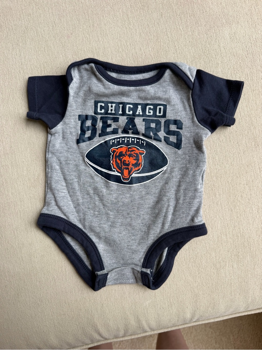 NFL Chicago Bears Gray & Navy Infant One-Piece Bodysuit